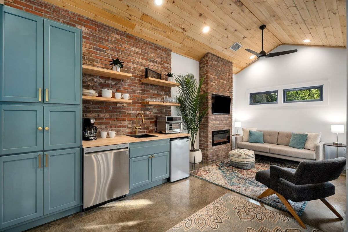 Petit Paradis Studio With Hot Tub Fredericksburg Buitenkant foto